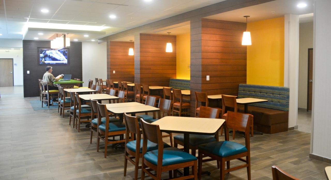 Fairfield Inn & Suites By Marriott Coatzacoalcos Bagian luar foto